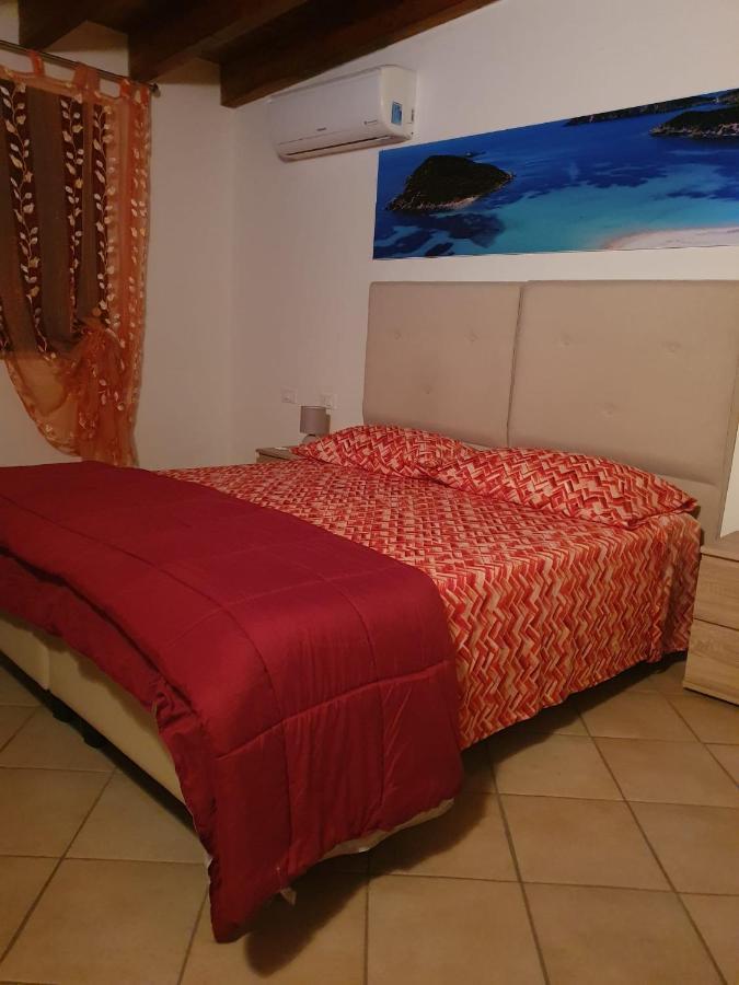 B&B Paolo E Daniela Carbonia Extérieur photo