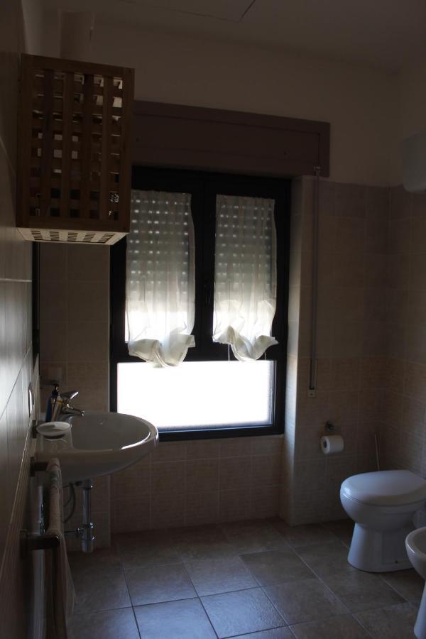 B&B Paolo E Daniela Carbonia Extérieur photo